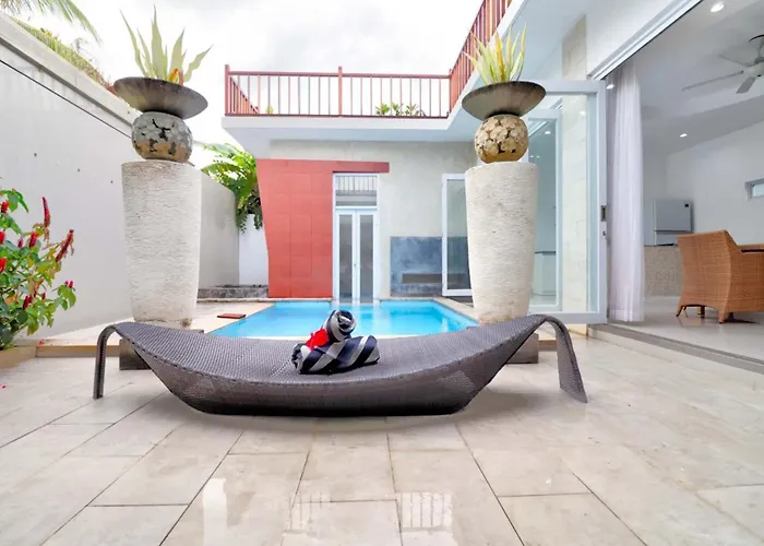 Swan Villa *